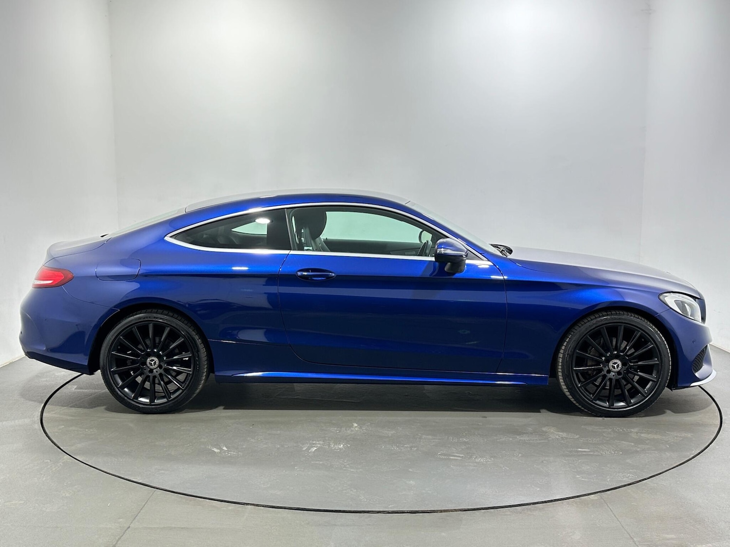 Used Mercedes-Benz C Class 2017 for sale - 78062870: Photo 9