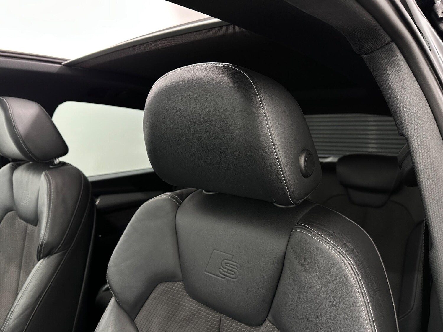 Used Audi Q5 2017 for sale - 77825103: Photo 39