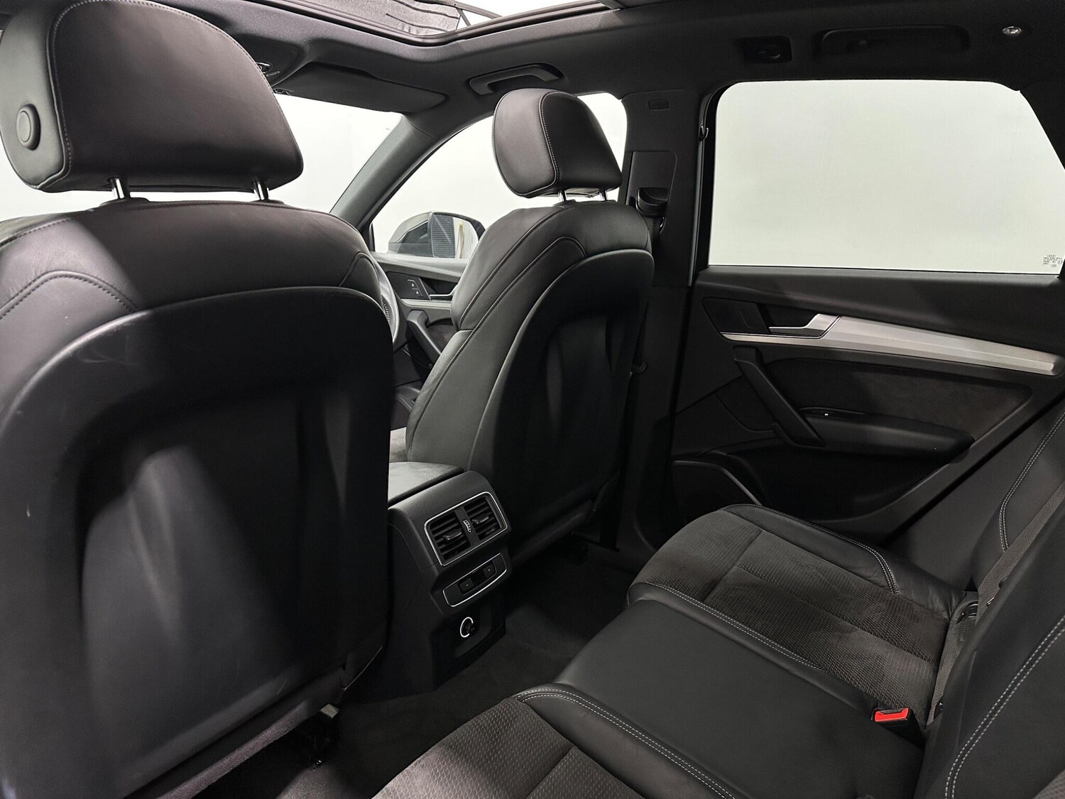 Used Audi Q5 2017 for sale - 77825103: Photo 41