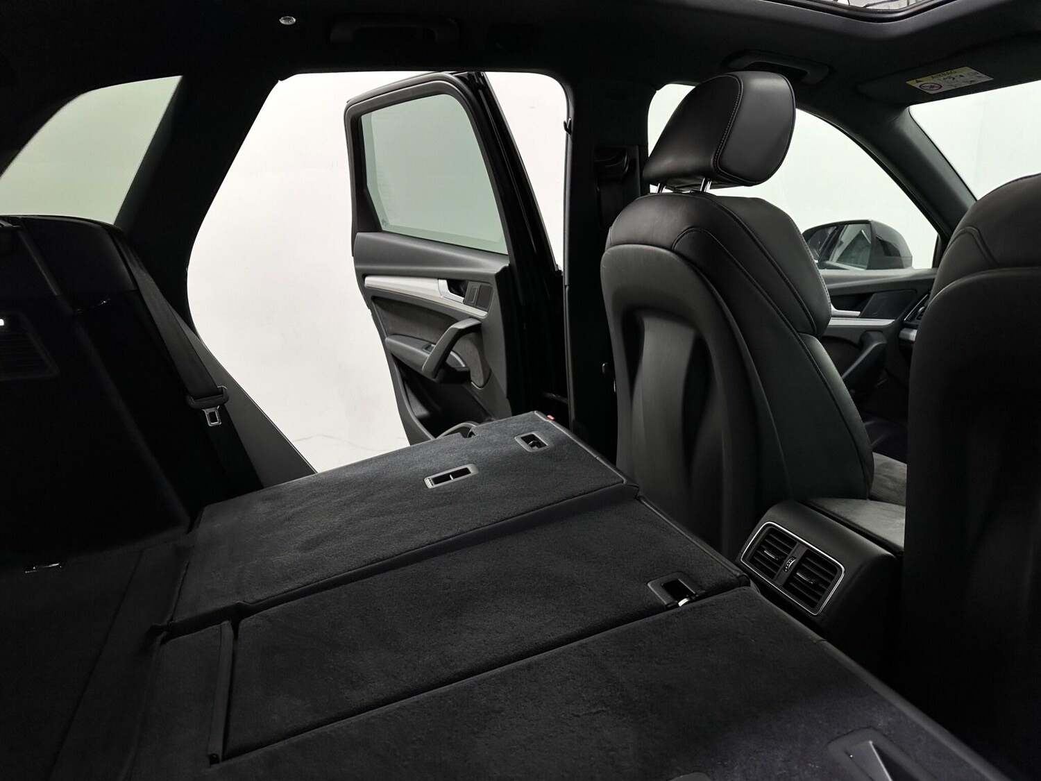 Used Audi Q5 2017 for sale - 77825103: Photo 49