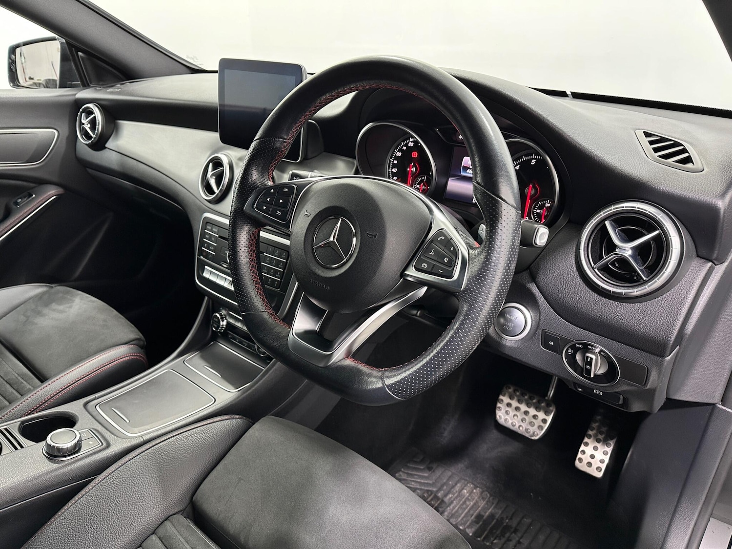 Used Mercedes-Benz CLA for sale - 77722763: Photo 10