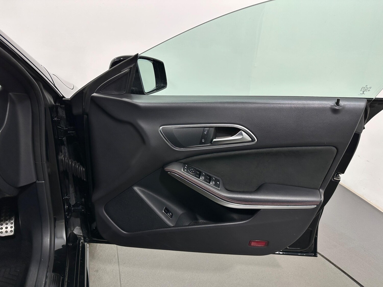 Used Mercedes-Benz CLA for sale - 77722763: Photo 33