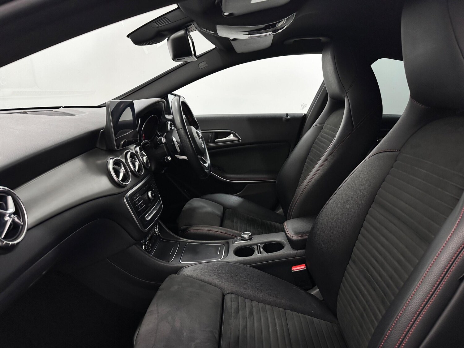 Used Mercedes-Benz CLA for sale - 77722763: Photo 34