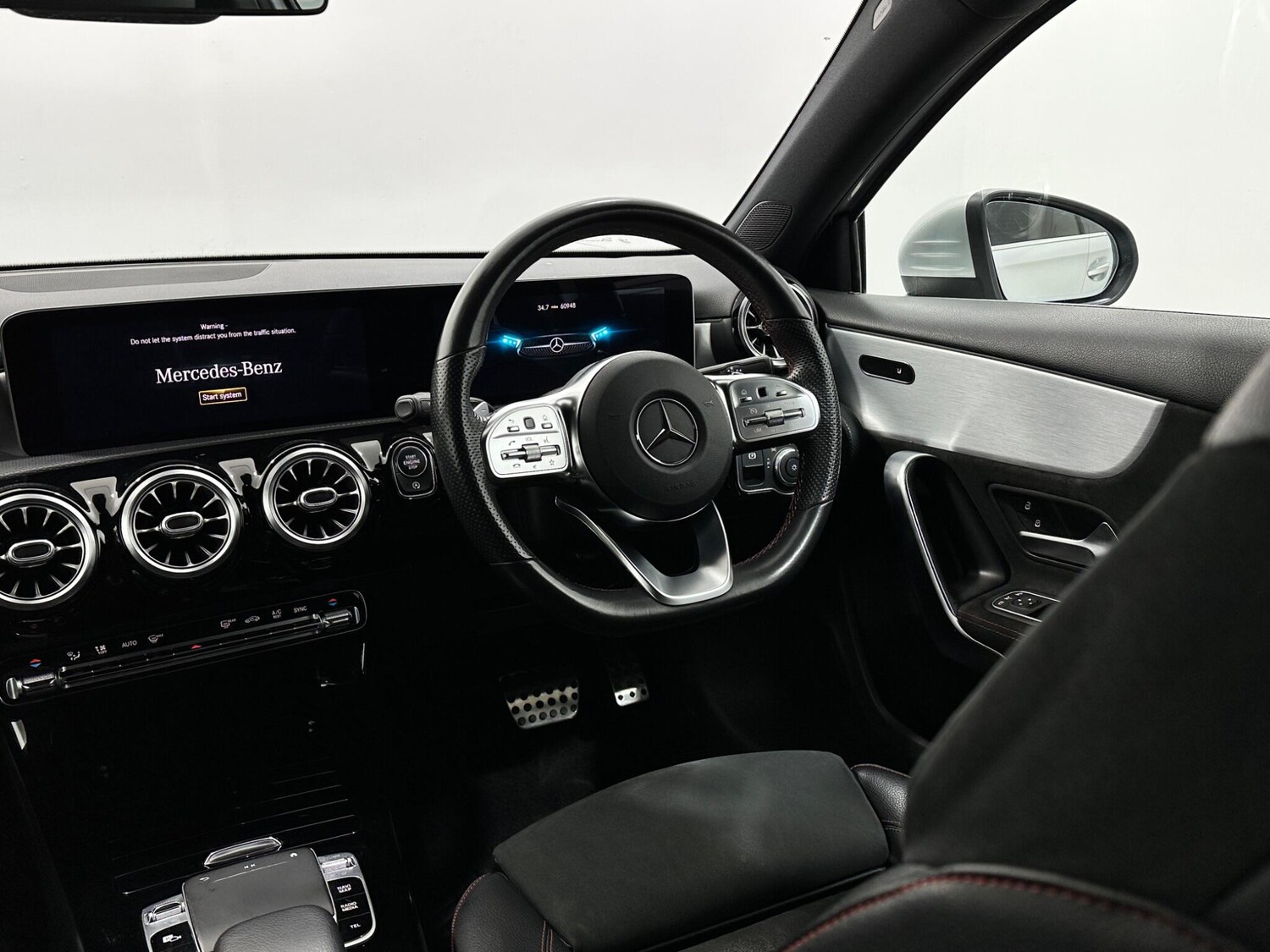 Used Mercedes-Benz A-Class 2019 for sale - 77908475: Photo 12