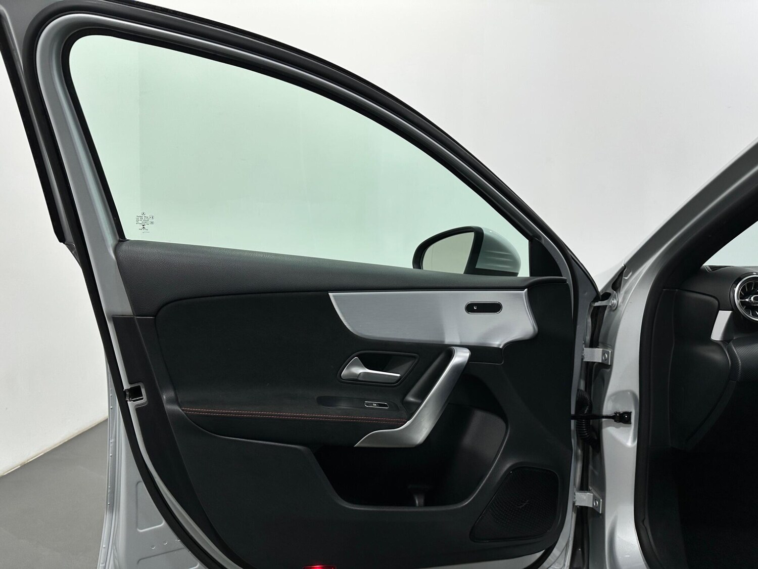 Used Mercedes-Benz A-Class 2019 for sale - 77908475: Photo 38