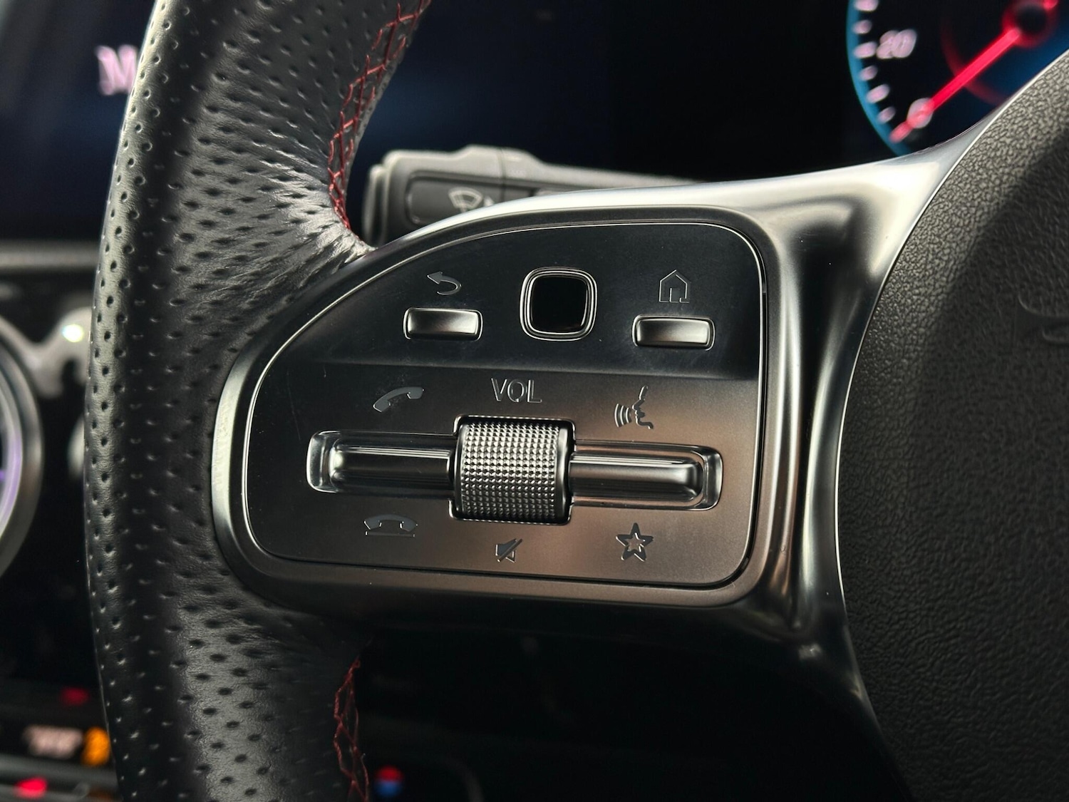 Used Mercedes-Benz A-Class 2020 for sale - 76965309: Photo 13