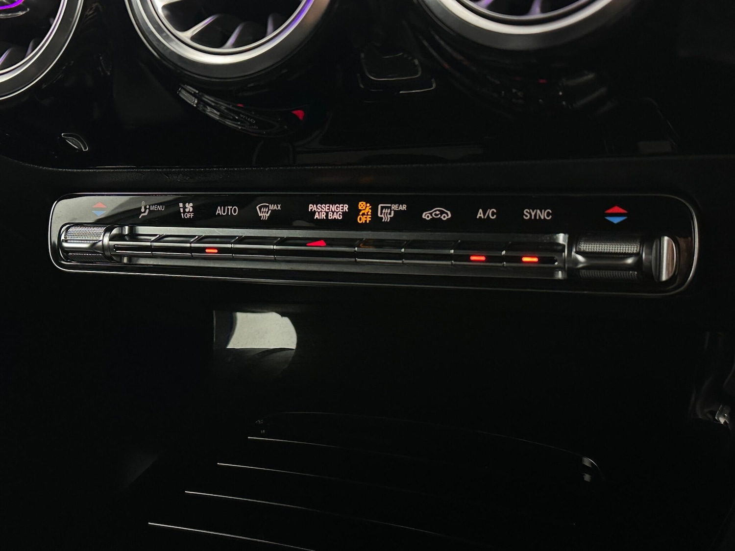 Used Mercedes-Benz A-Class 2020 for sale - 76965309: Photo 21