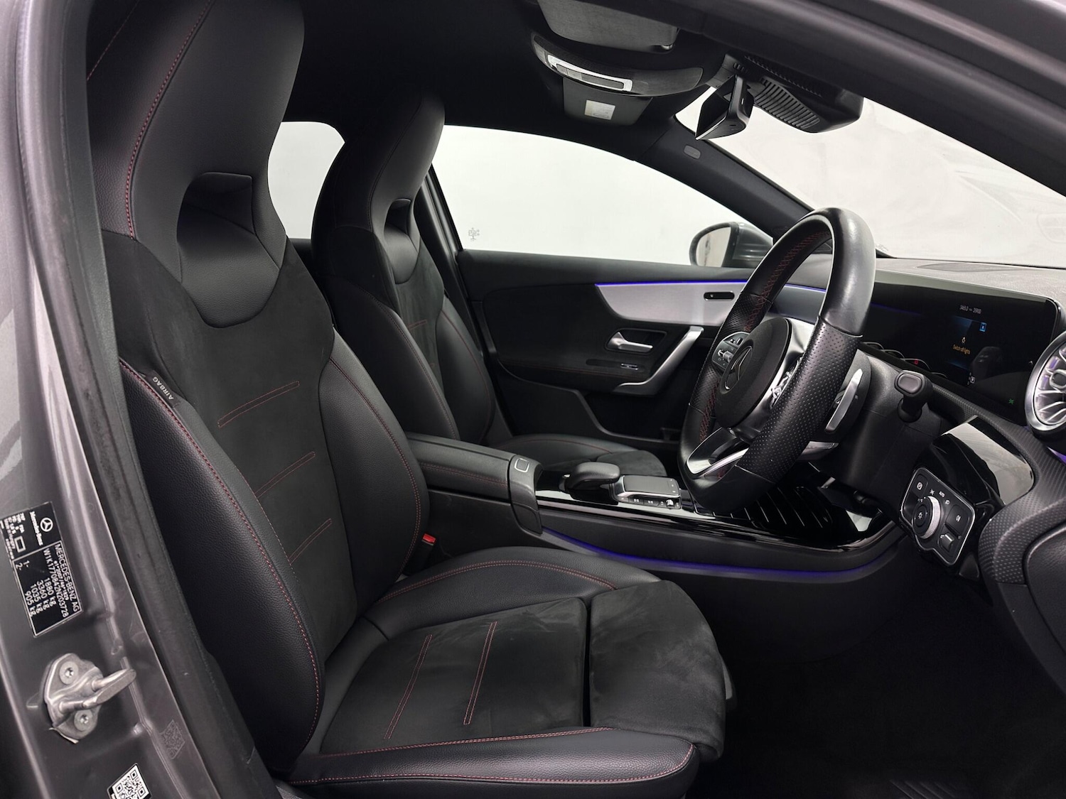 Used Mercedes-Benz A-Class 2020 for sale - 76965309: Photo 30