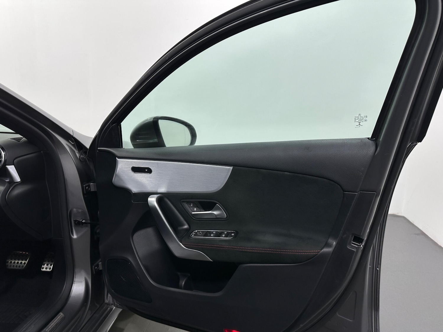 Used Mercedes-Benz A-Class 2020 for sale - 76965309: Photo 33