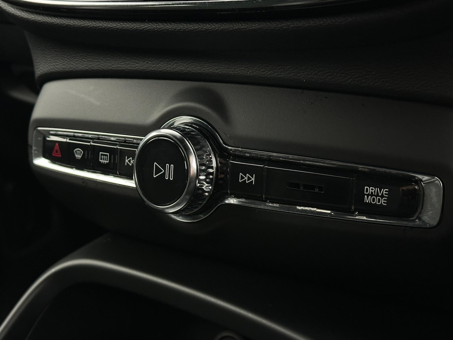 Used Volvo XC40 2019 for sale - 76878521: Photo 20