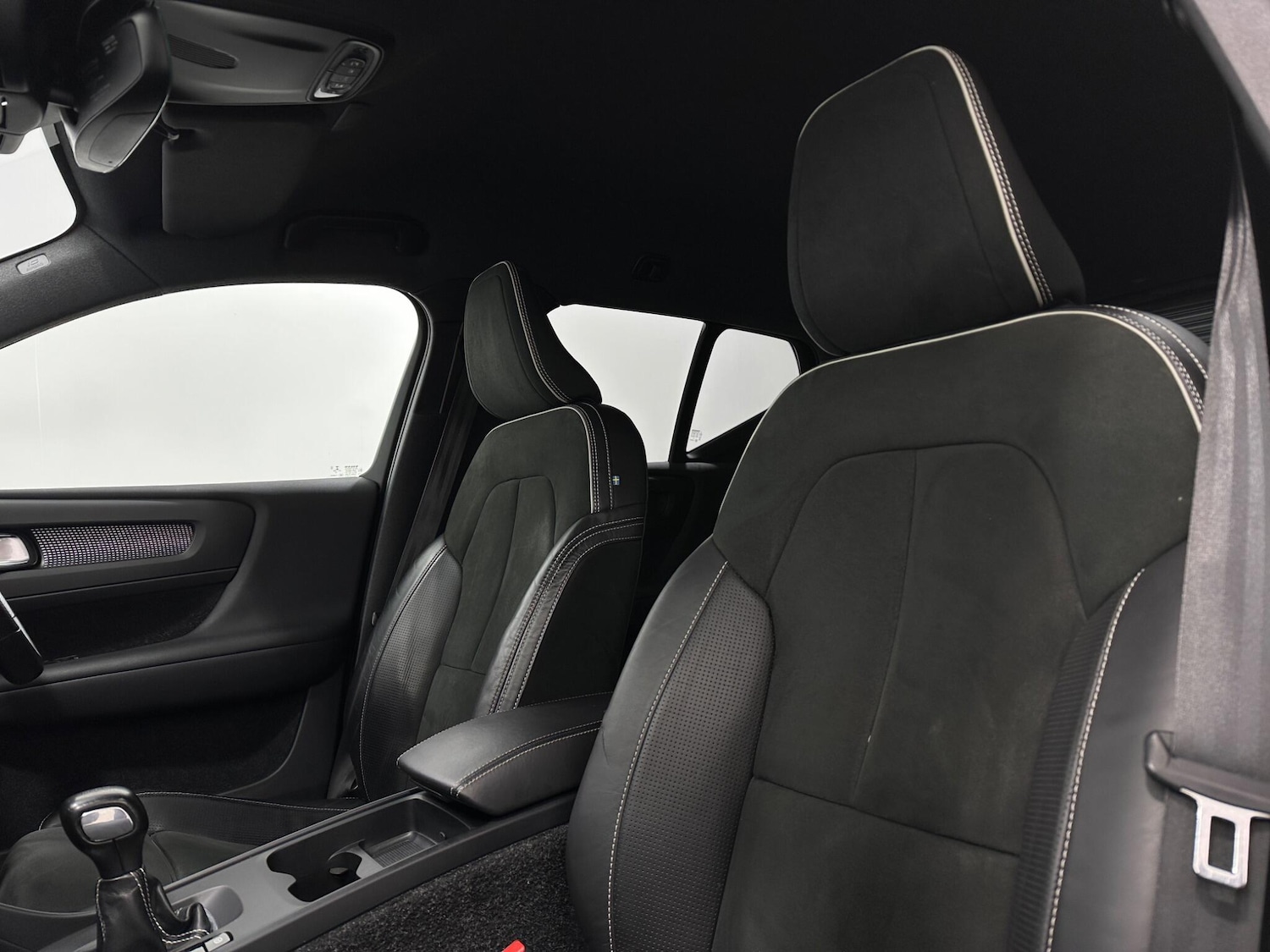 Used Volvo XC40 2019 for sale - 76878521: Photo 33