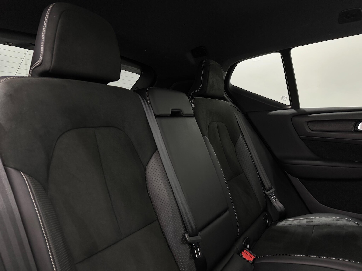 Used Volvo XC40 2019 for sale - 76878521: Photo 40