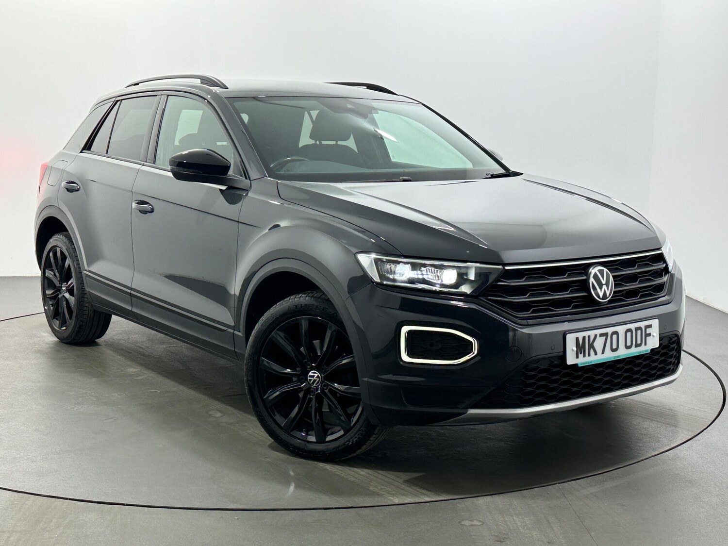 Used Volkswagen T-Roc for sale - 77497174: Photo 51
