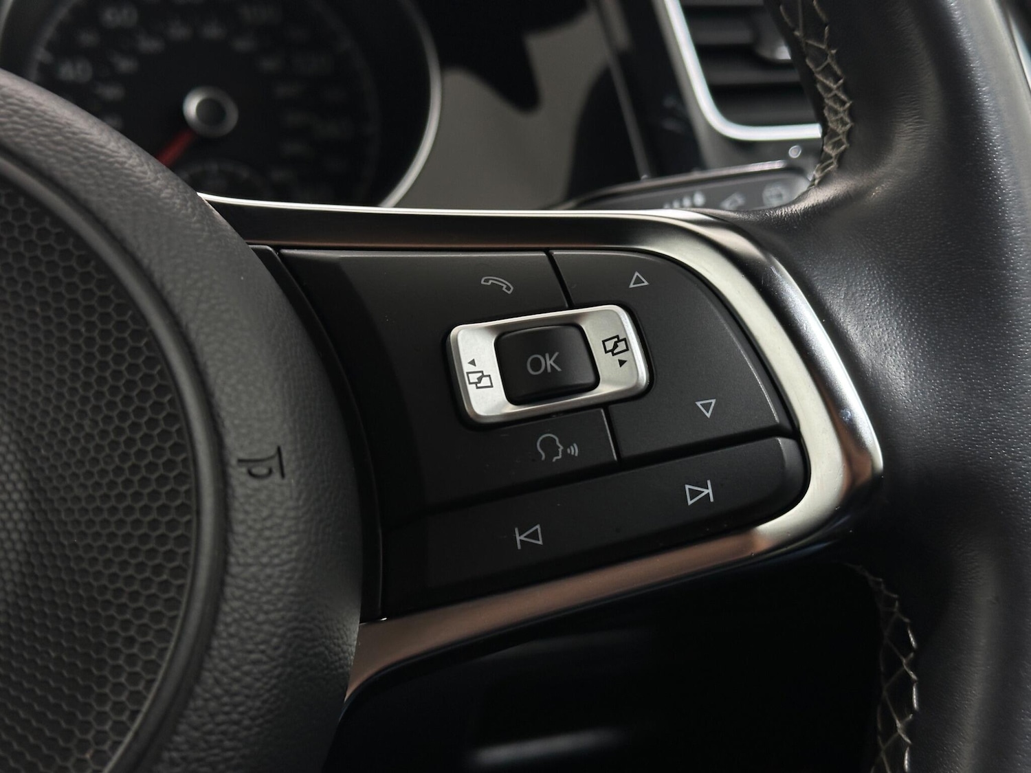 Used Volkswagen Golf 2018 for sale - 76878978: Photo 14