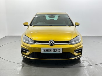 Used Volkswagen Golf 2018 for sale - 76878978: Photo