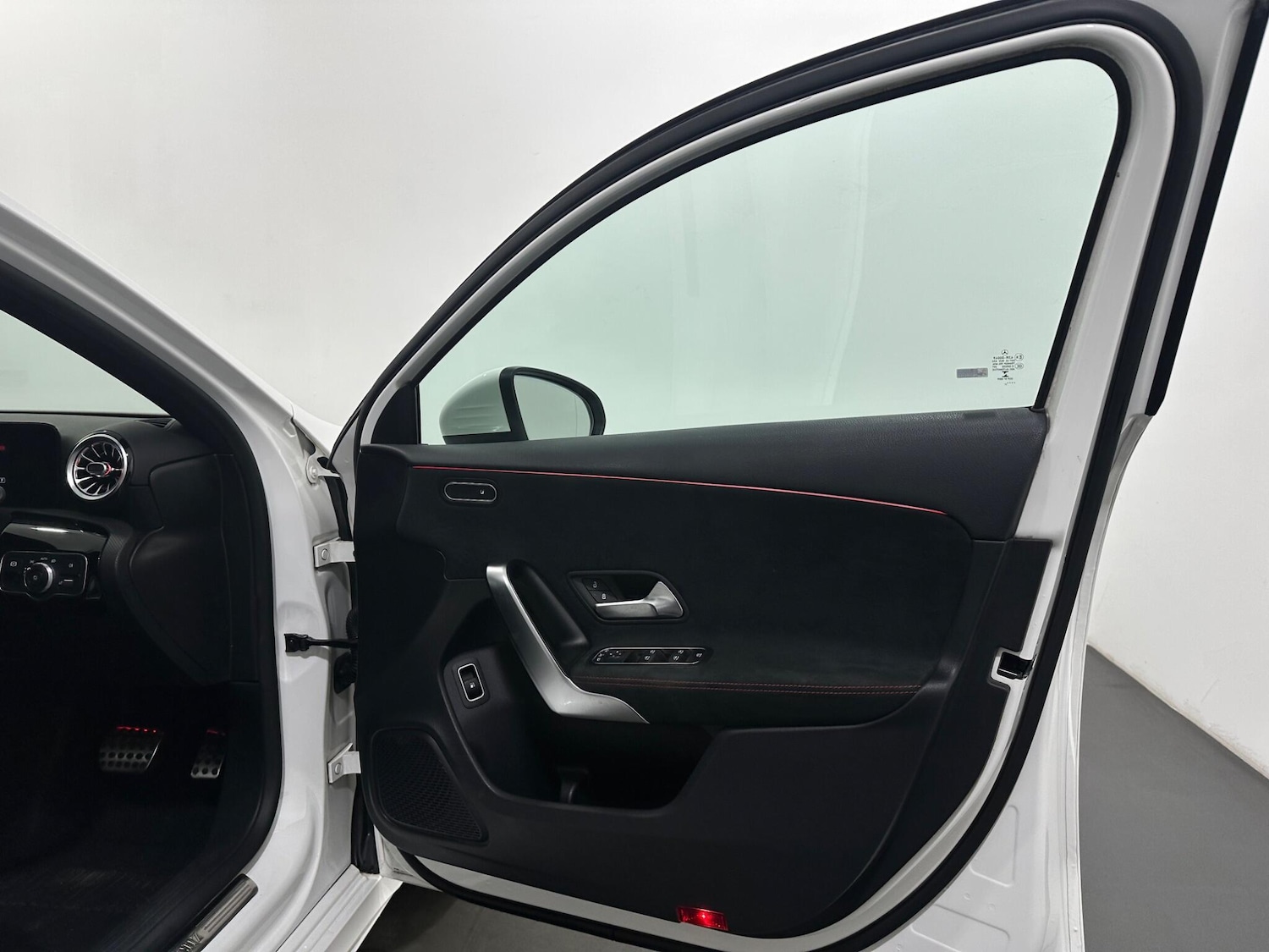 Used Mercedes-Benz A-Class 2021 for sale - 78062926: Photo 35