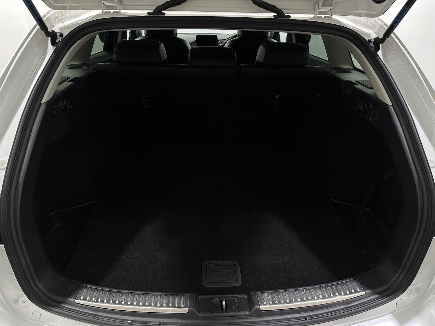 Used Mazda Mazda6 2018 for sale - 76878630: Photo 44