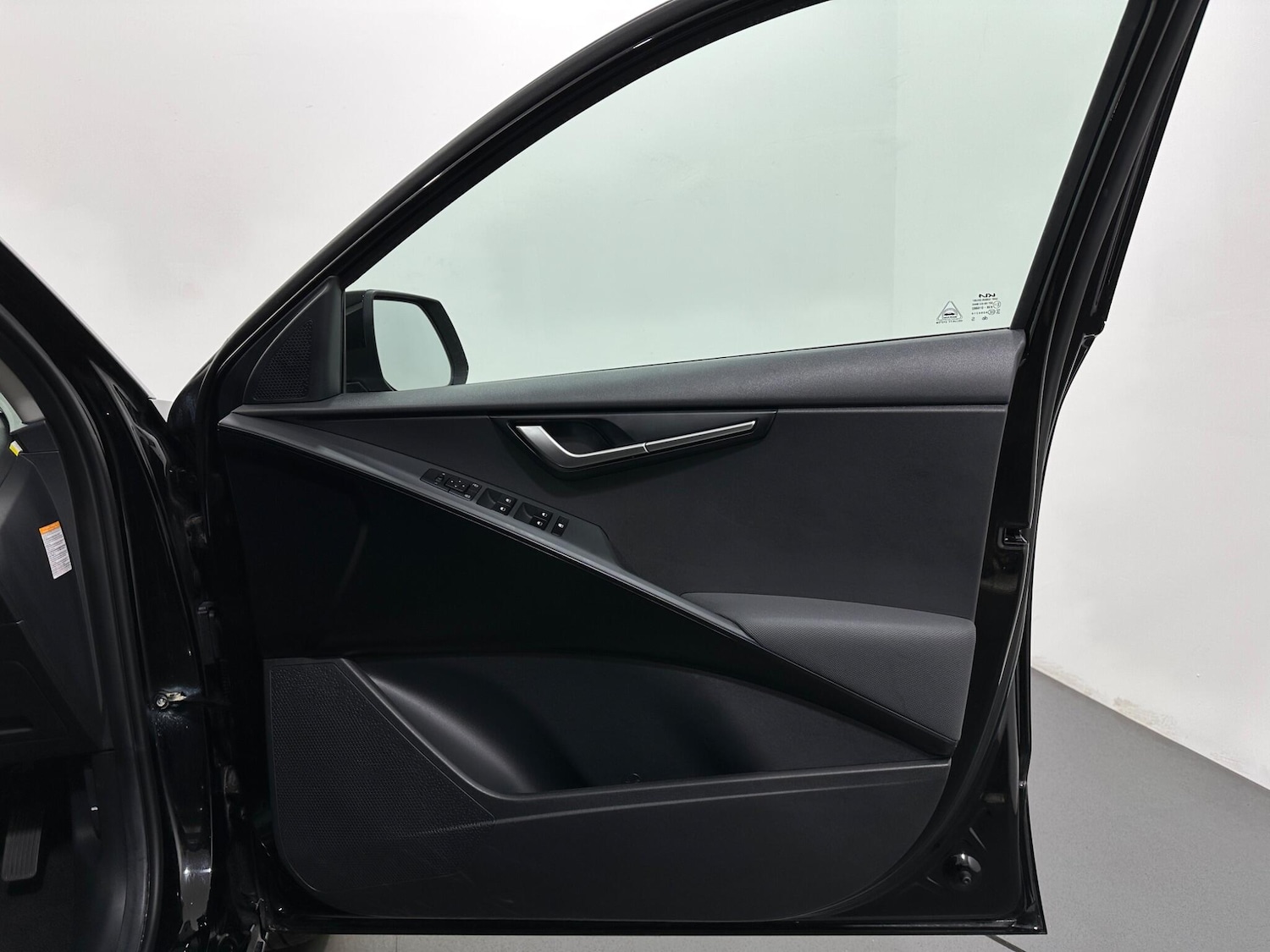 Used Kia Niro 2022 for sale - 76878870: Photo 32