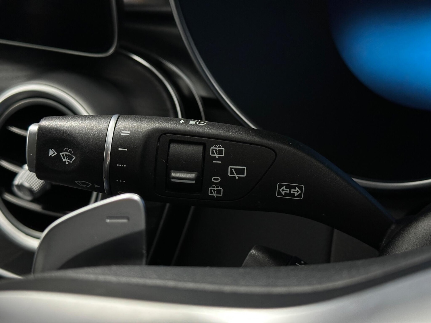 Used Mercedes-Benz C Class 2021 for sale - 76878987: Photo 12