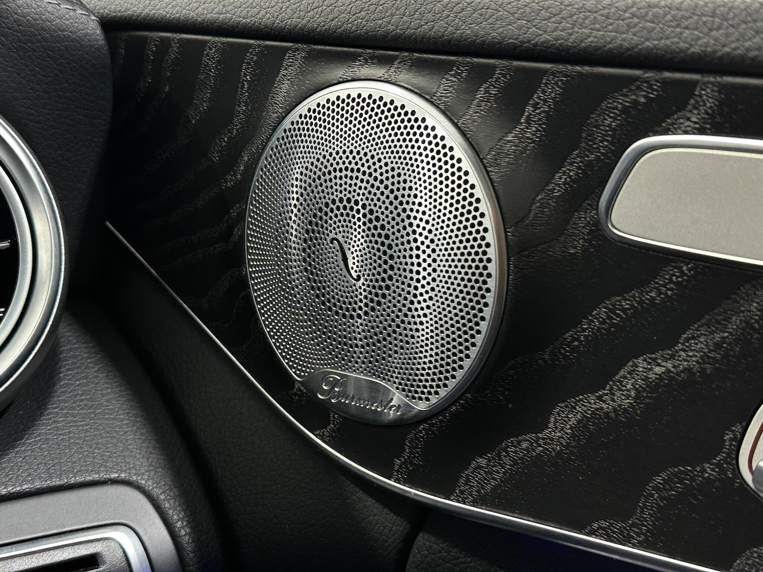 Used Mercedes-Benz C Class 2021 for sale - 76878987: Photo 17