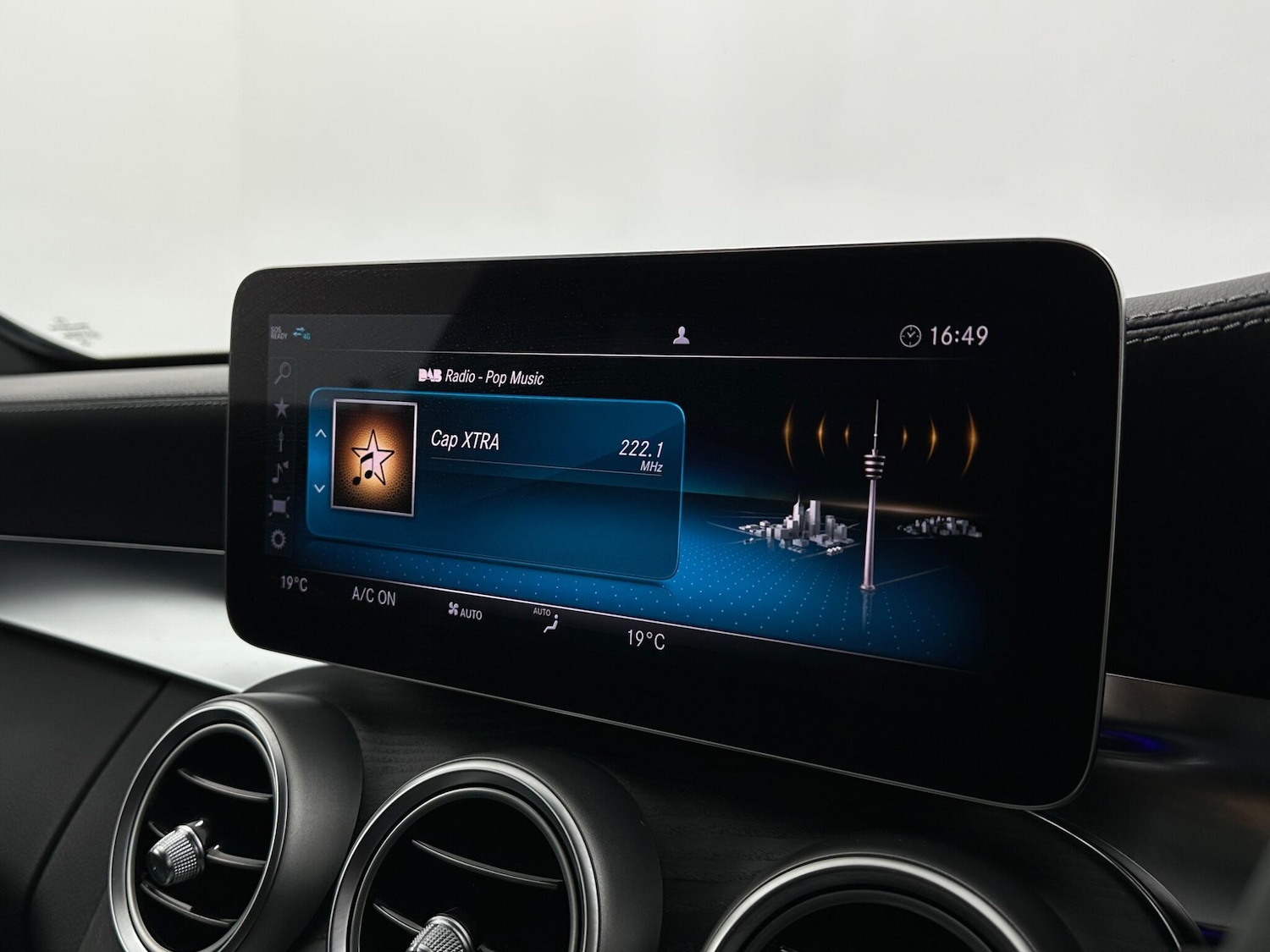 Used Mercedes-Benz C Class 2021 for sale - 76878987: Photo 27