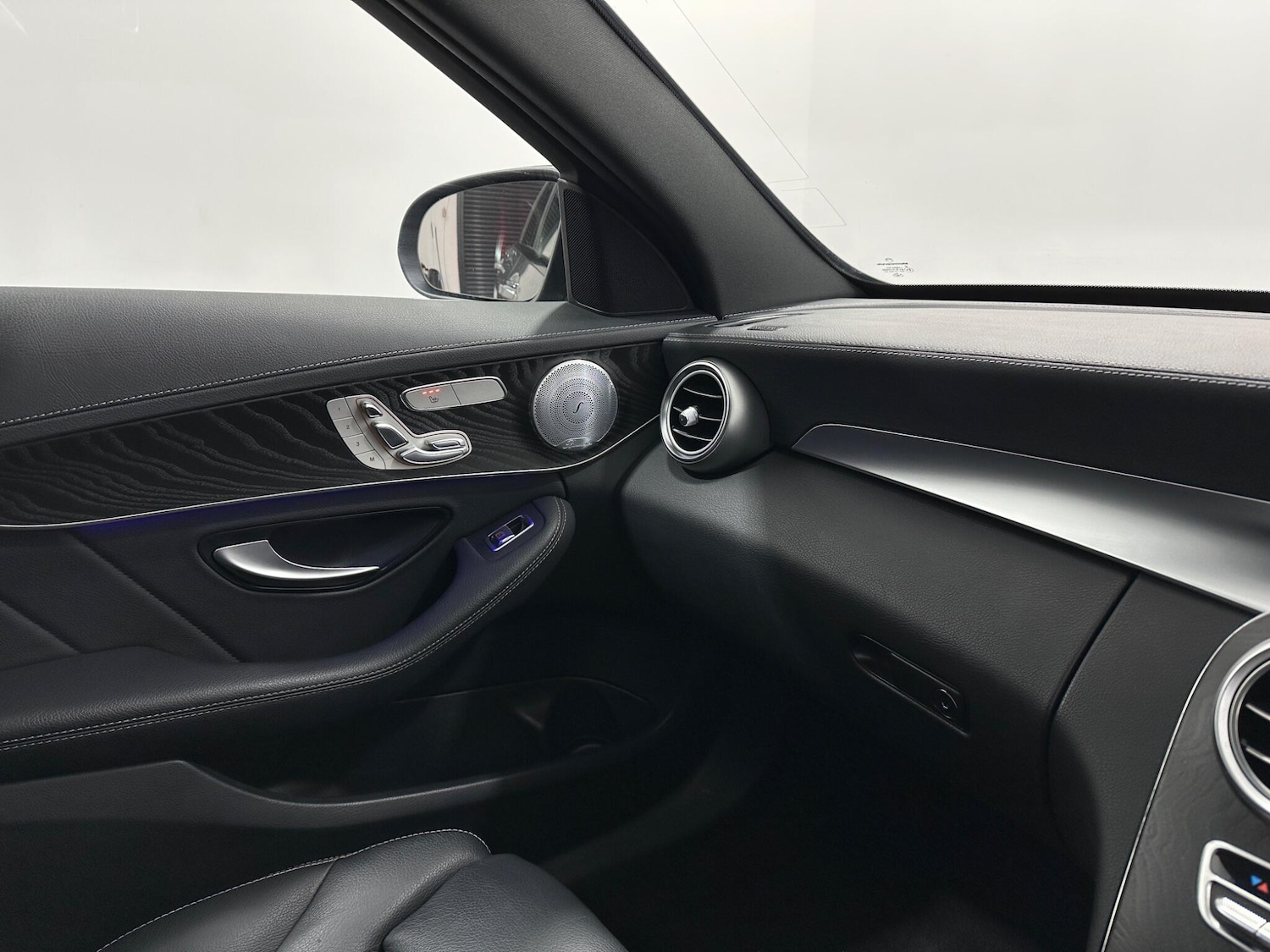 Used Mercedes-Benz C Class 2021 for sale - 76878987: Photo 28