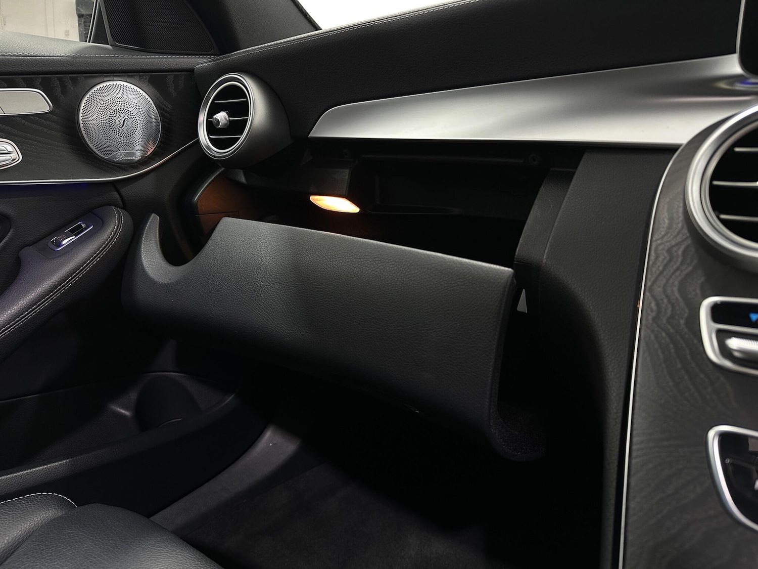 Used Mercedes-Benz C Class 2021 for sale - 76878987: Photo 29