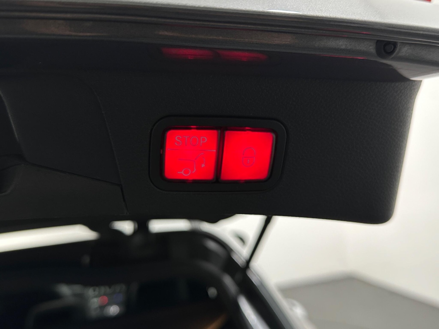 Used Mercedes-Benz C Class 2021 for sale - 76878987: Photo 50