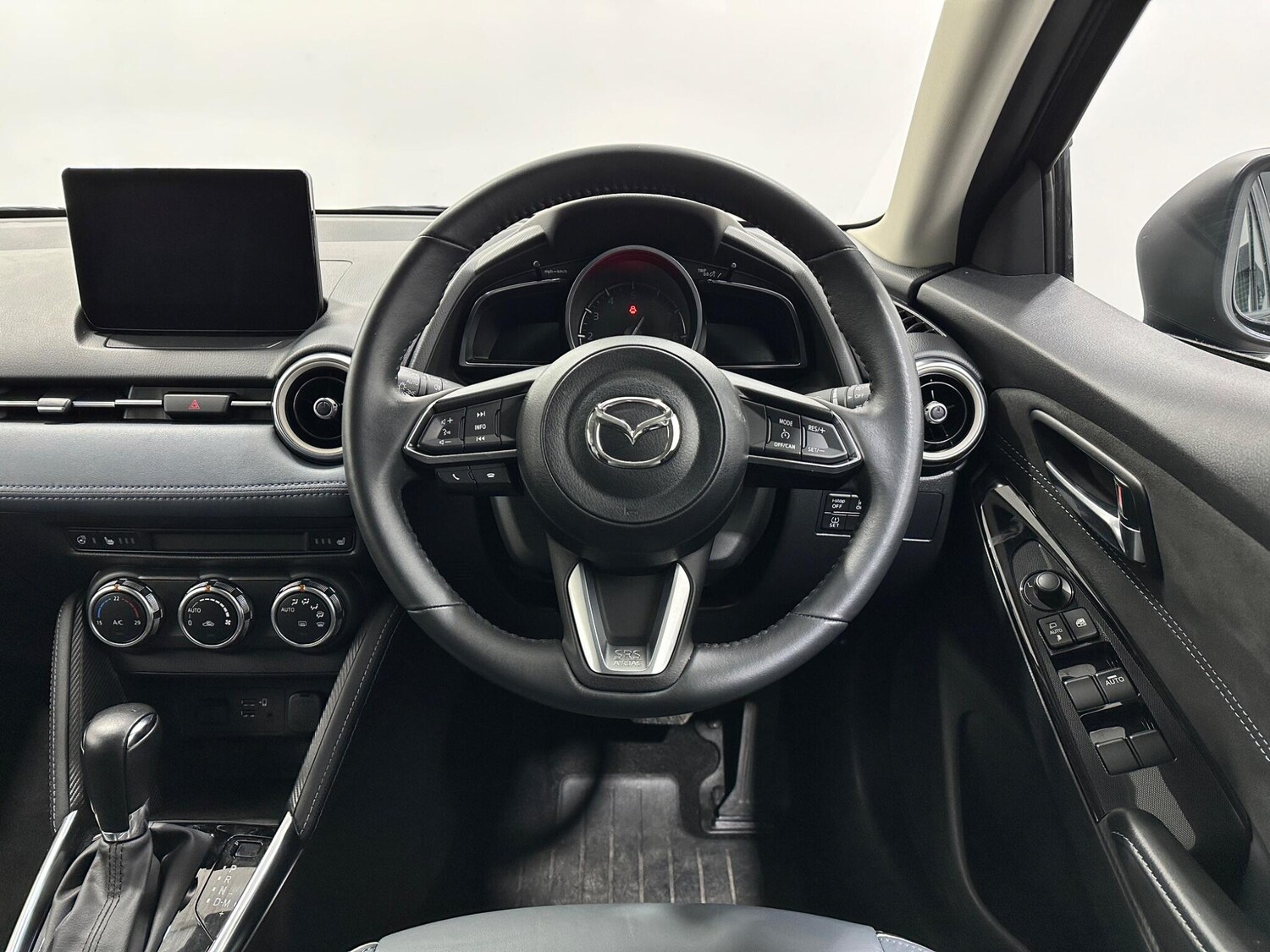 Used Mazda Mazda2 for sale - 77704621: Photo 13