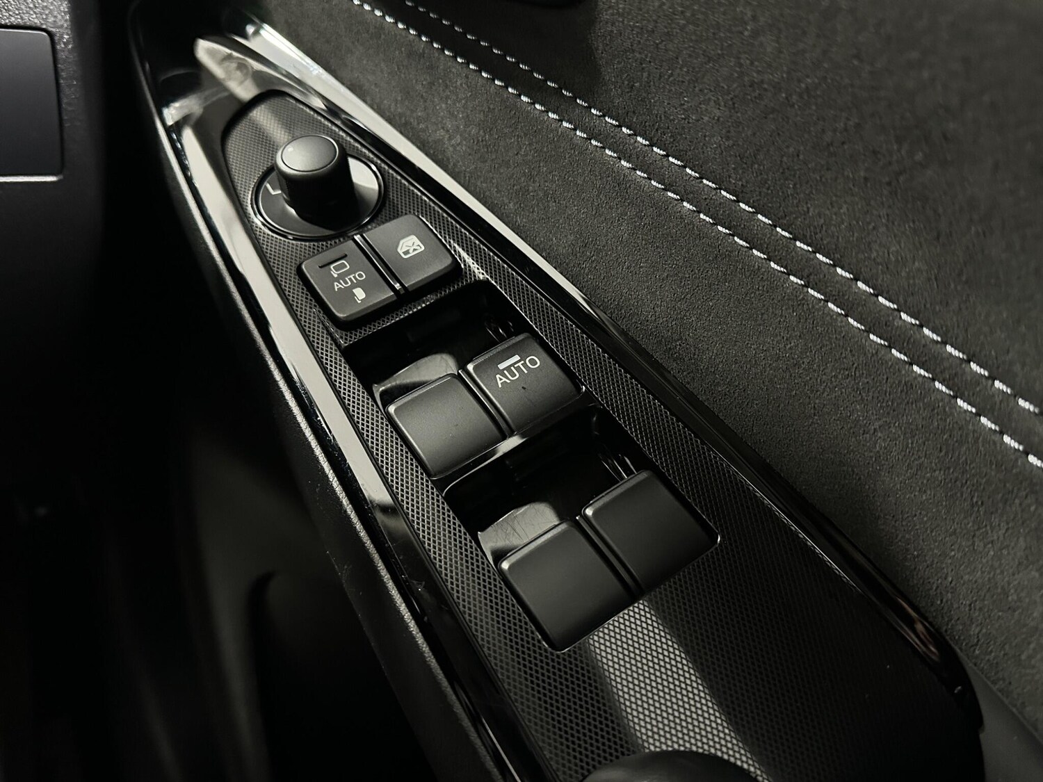 Used Mazda Mazda2 for sale - 77704621: Photo 19