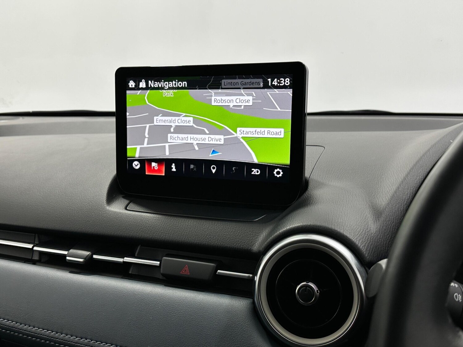 Used Mazda Mazda2 for sale - 77704621: Photo 24