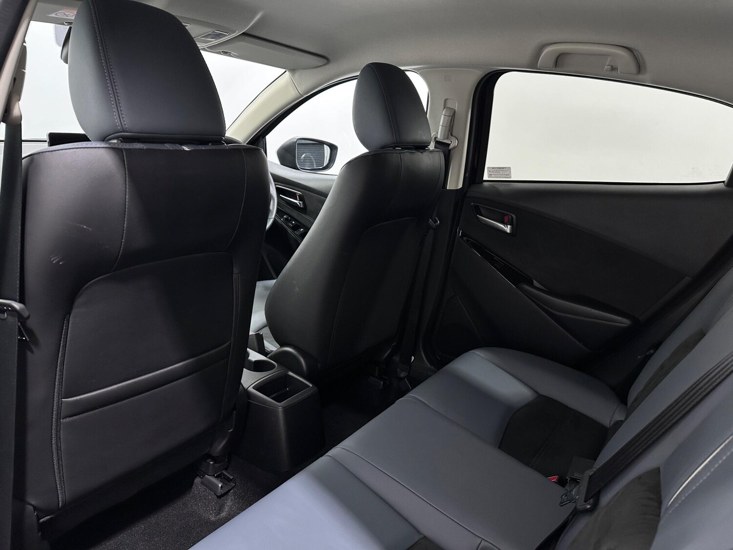 Used Mazda Mazda2 for sale - 77704621: Photo 38