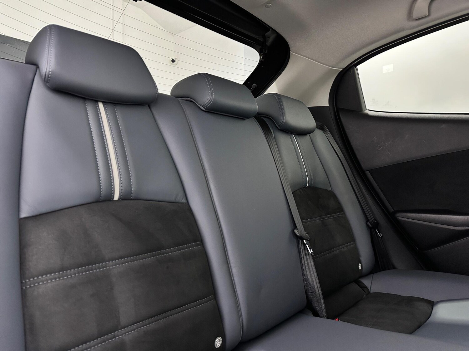 Used Mazda Mazda2 for sale - 77704621: Photo 42