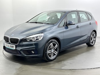 Used BMW 2 Series 2015 for sale - 79202616: Photo