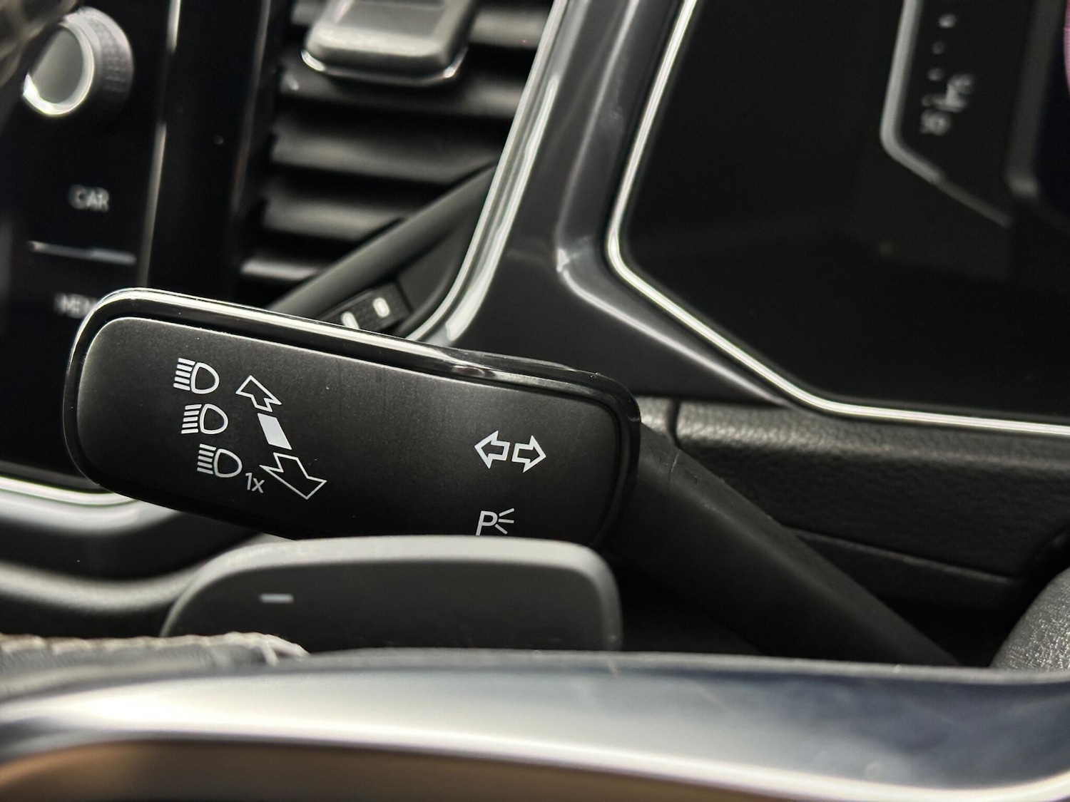 Used Volkswagen T-Roc 2020 for sale - 77646869: Photo 13