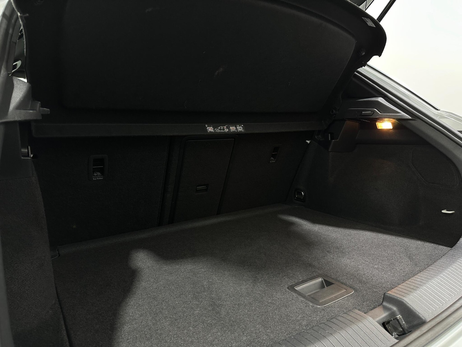 Used Volkswagen T-Roc 2020 for sale - 77646869: Photo 48