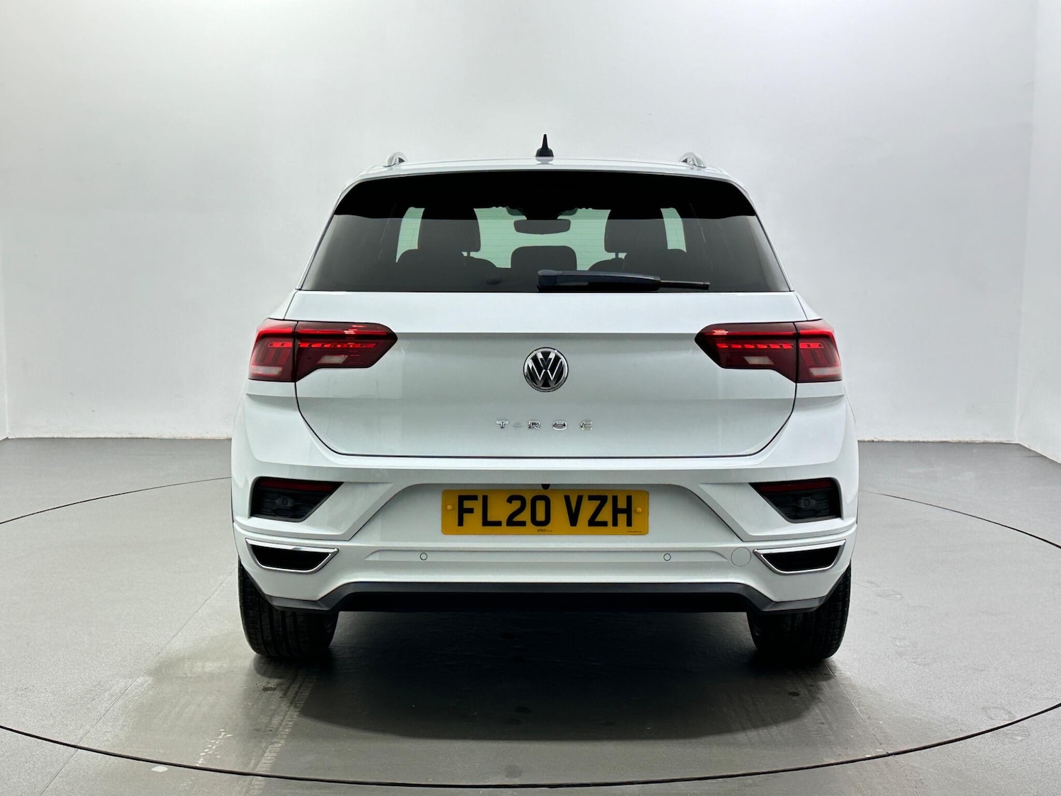 Used Volkswagen T-Roc 2020 for sale - 77646869: Photo 7