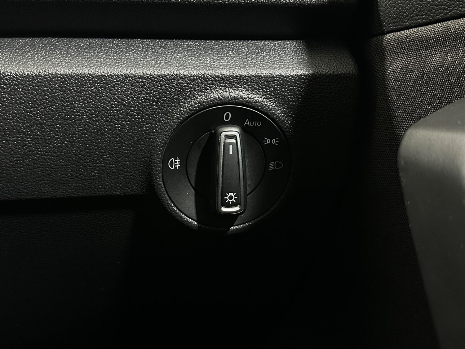 Used Volkswagen T-Roc 2021 for sale - 77838477: Photo 18