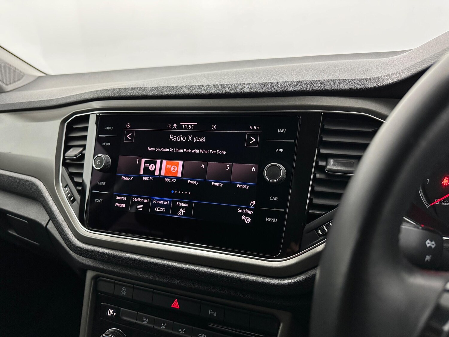 Used Volkswagen T-Roc 2021 for sale - 77838477: Photo 24