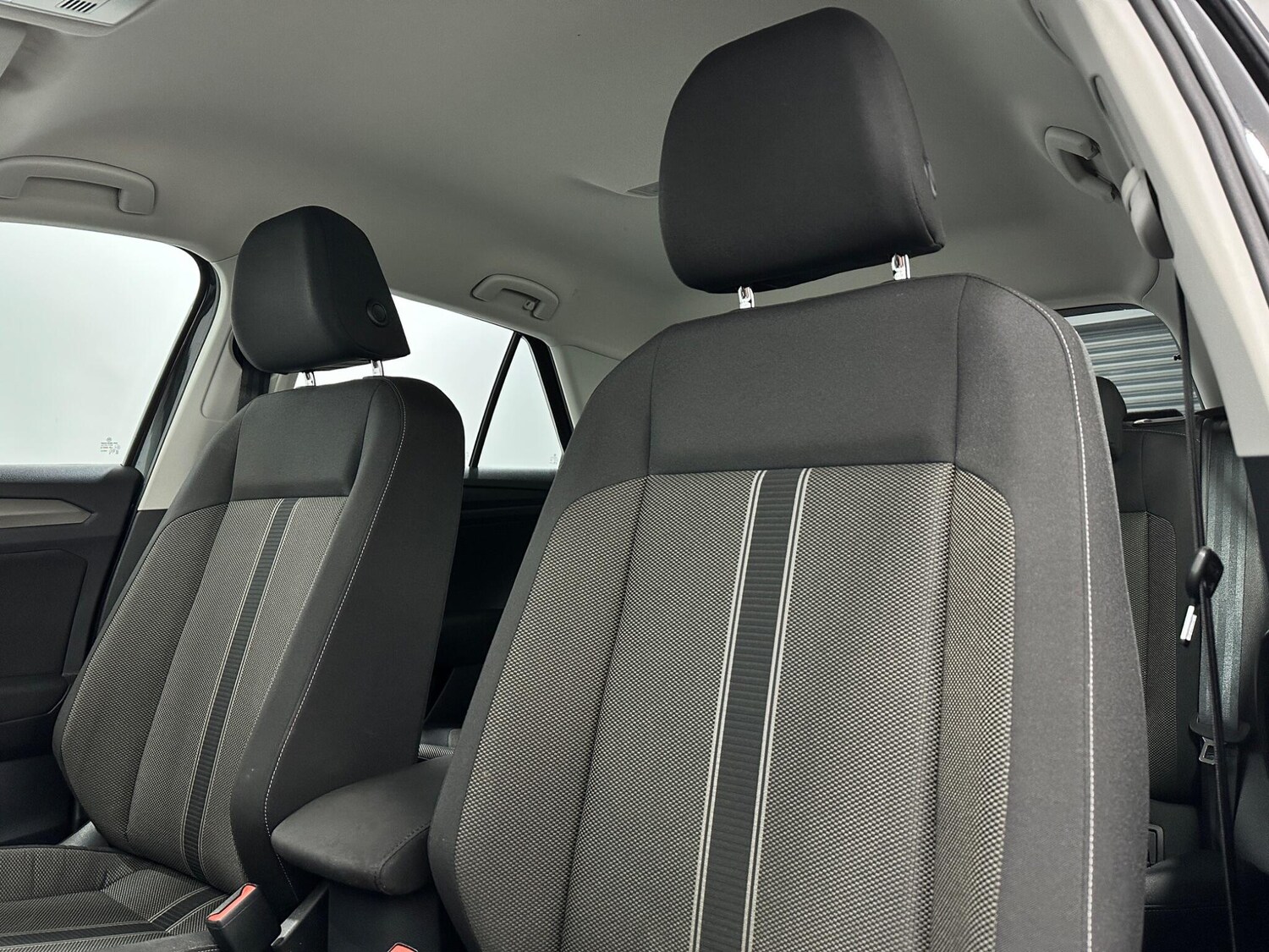 Used Volkswagen T-Roc 2021 for sale - 77838477: Photo 36