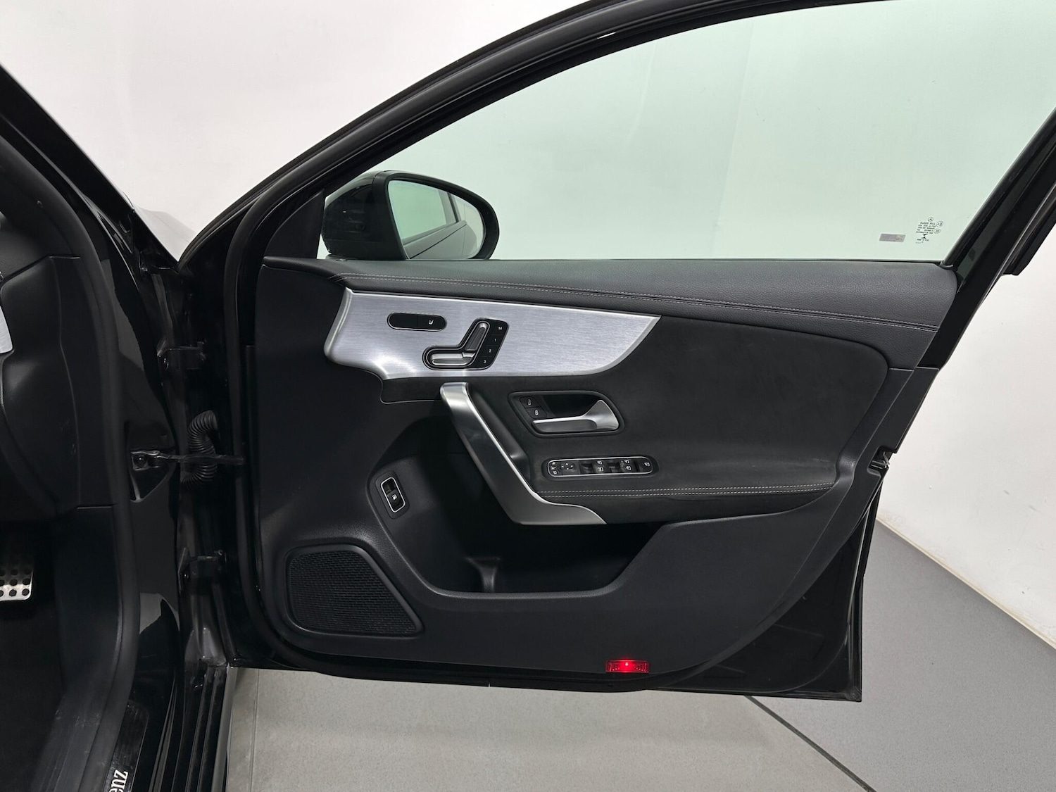 Used Mercedes-Benz A-Class 2021 for sale - 77202932: Photo 35