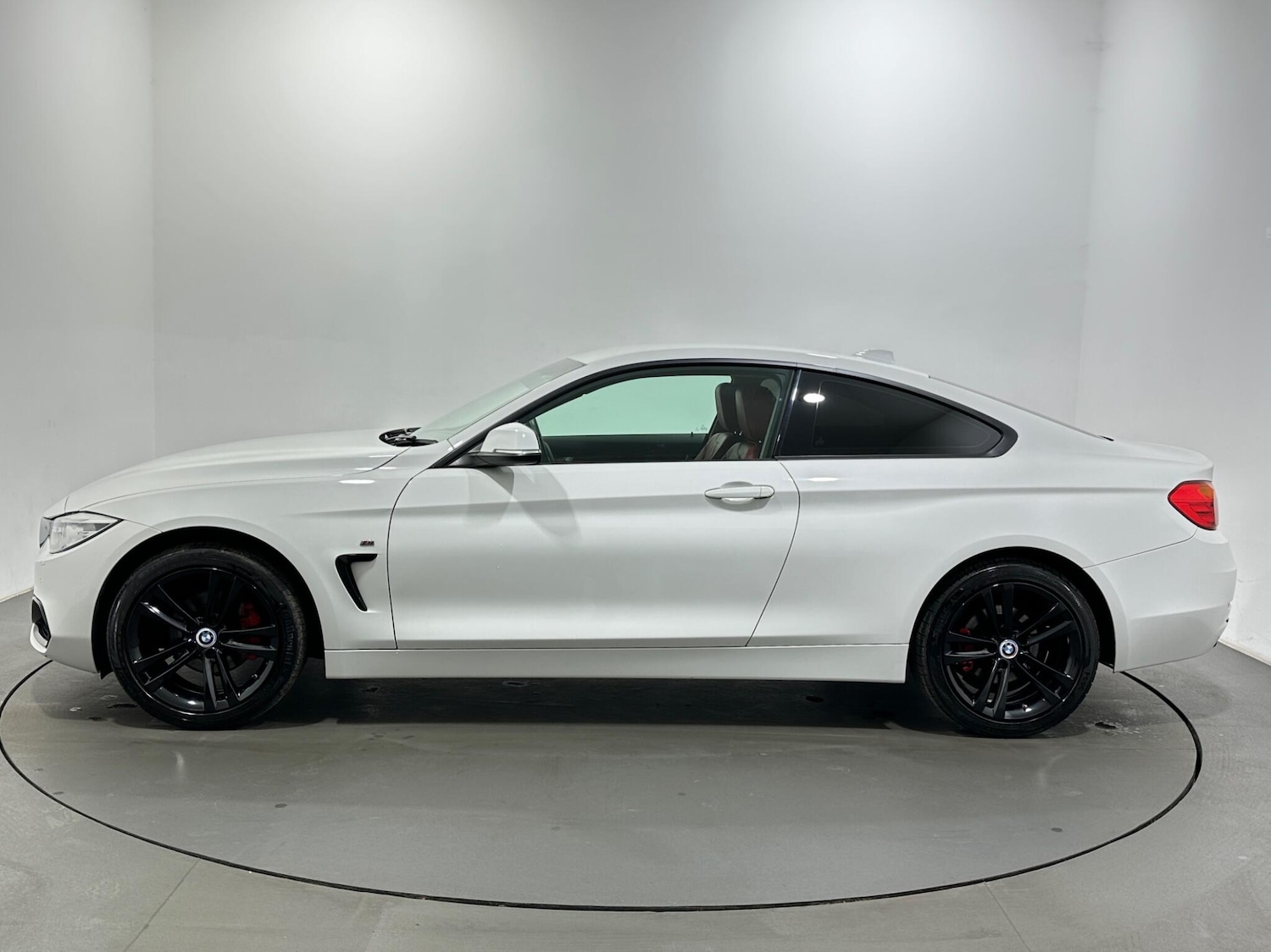 Used BMW 4 Series for sale - 77994310: Photo 5