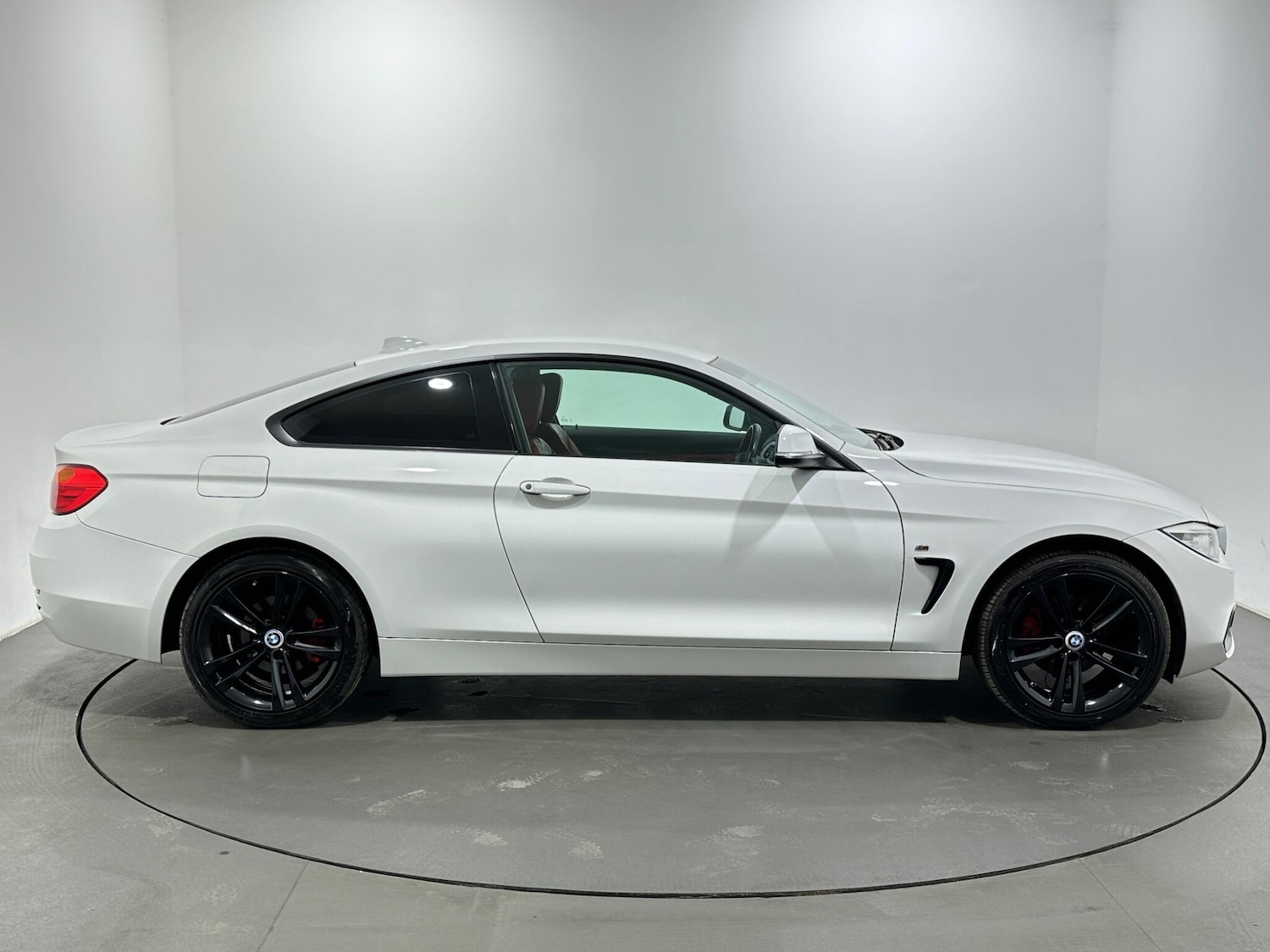 Used BMW 4 Series for sale - 77994310: Photo 9
