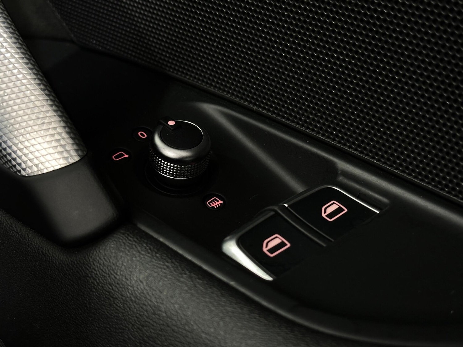 Used Audi TT 2015 for sale - 76878827: Photo 18