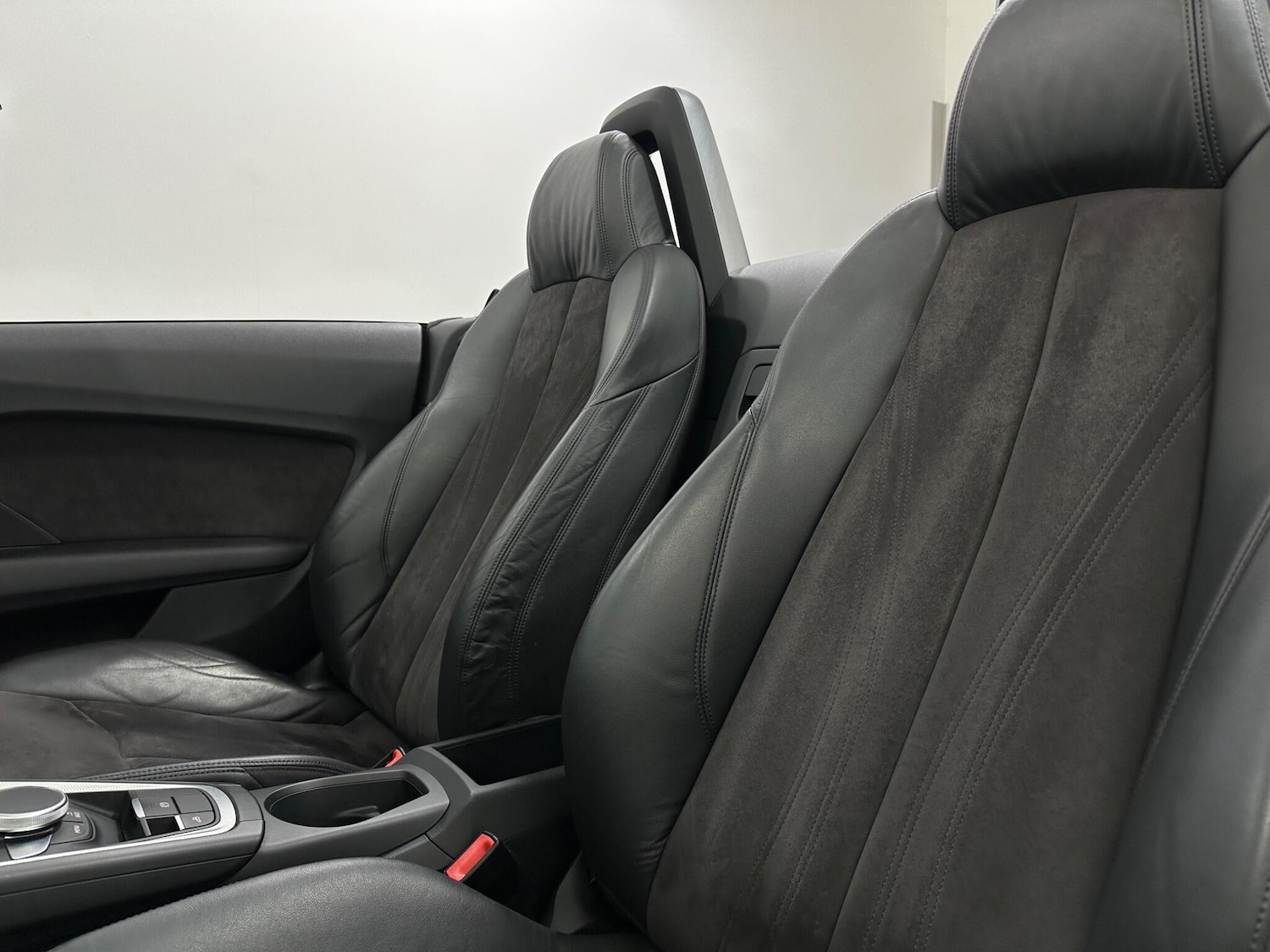 Used Audi TT 2015 for sale - 76878827: Photo 33