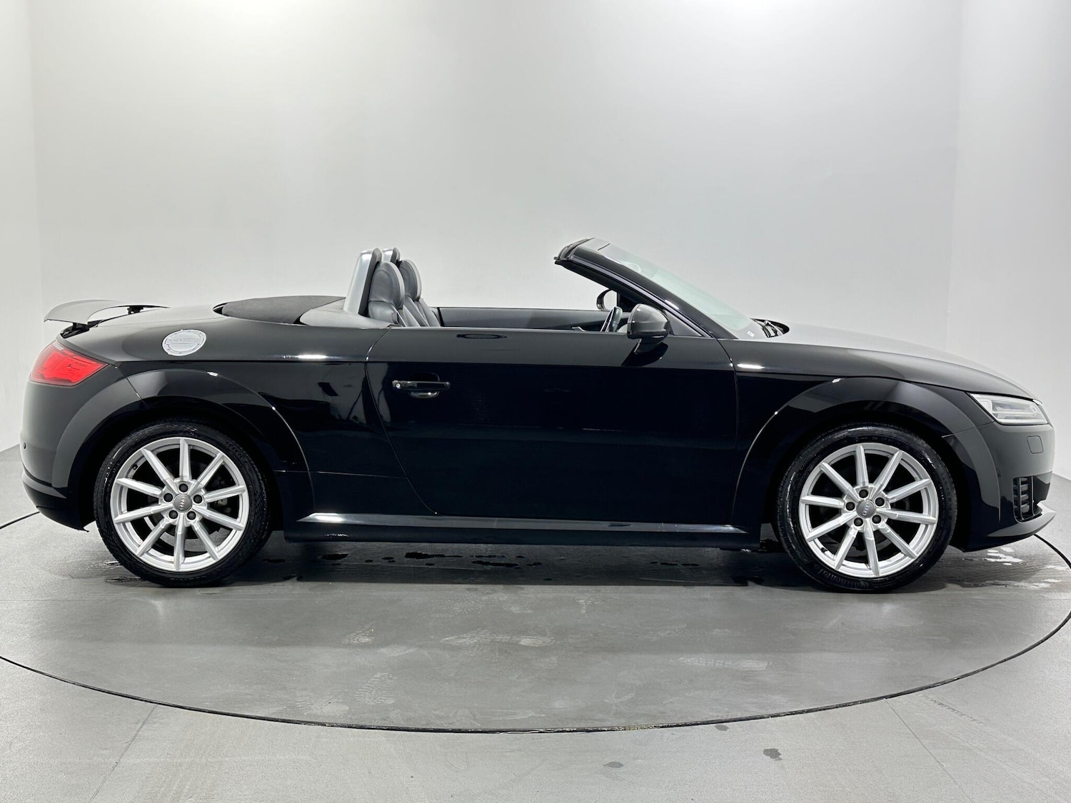 Used Audi TT 2015 for sale - 76878827: Photo 9