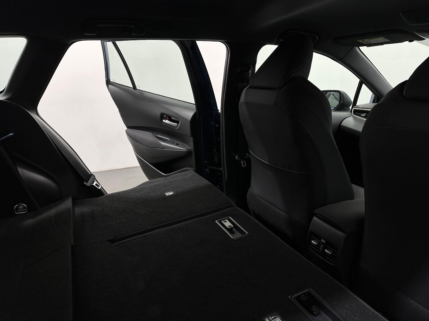 Used Toyota Corolla 2021 for sale - 76878975: Photo 46