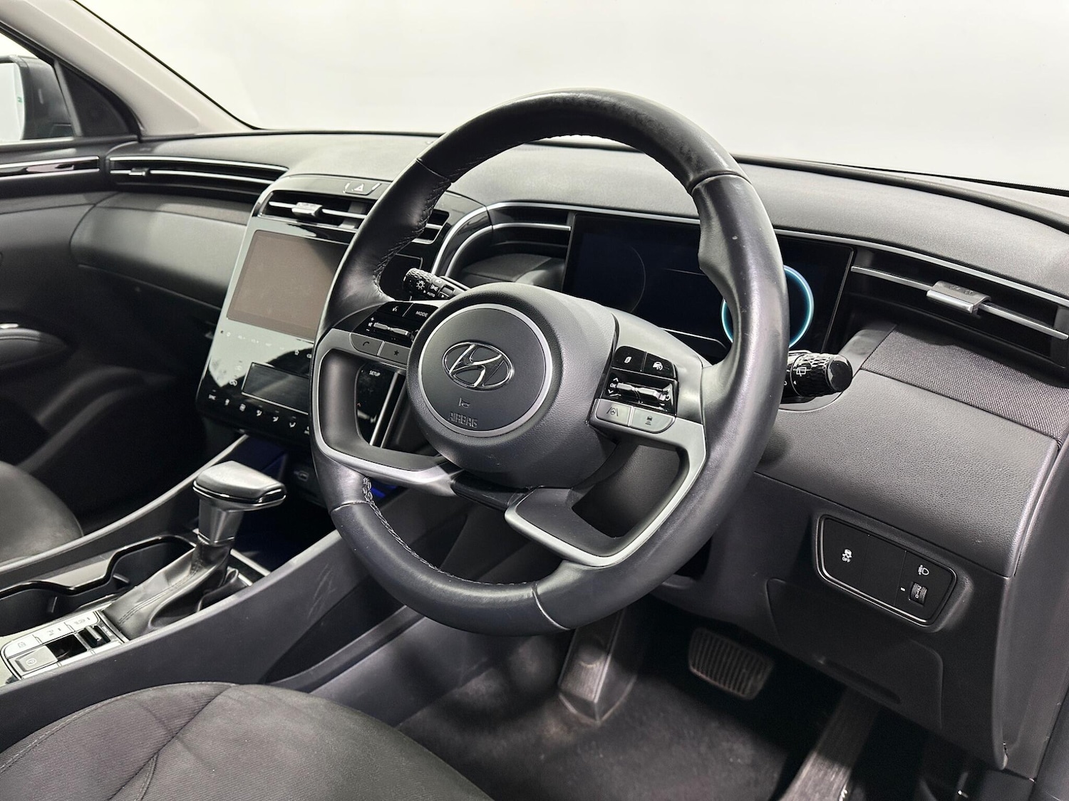 Used Hyundai TUCSON 2023 for sale - 77637920: Photo 11