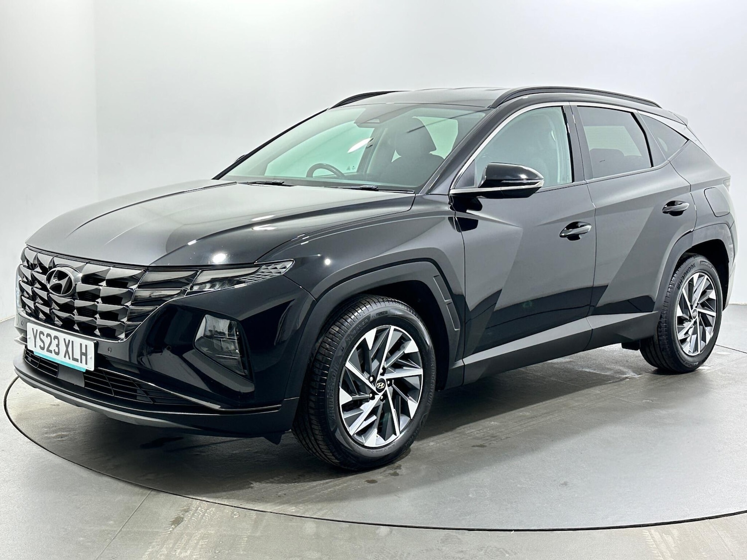 Used Hyundai TUCSON 2023 for sale - 77637920: Photo 4