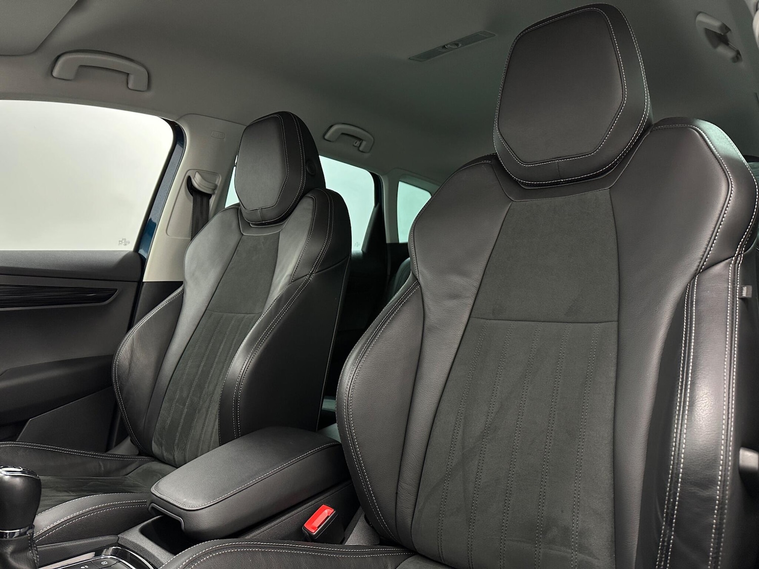 Used Skoda Karoq for sale - 77190408: Photo 32